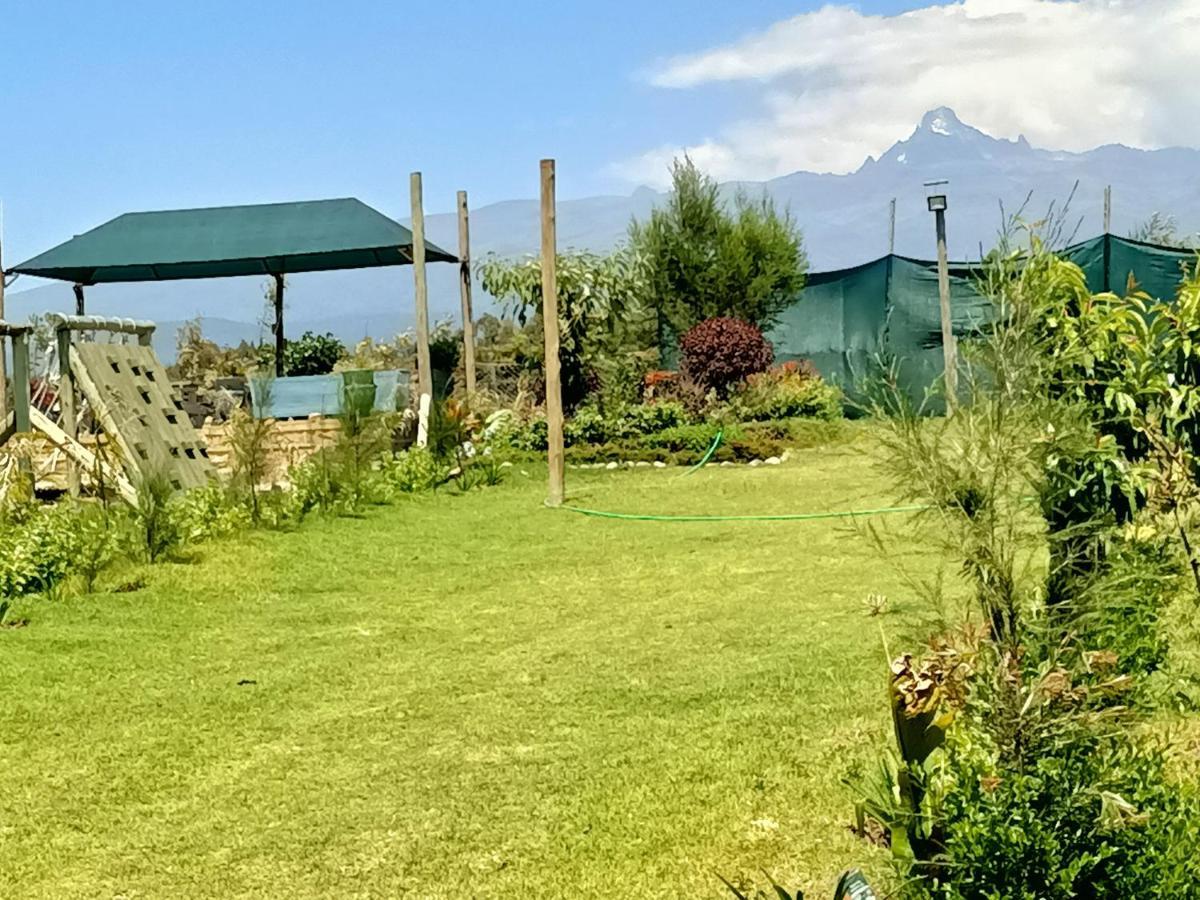 Mount Kenya Farm Stay 纳纽基 外观 照片