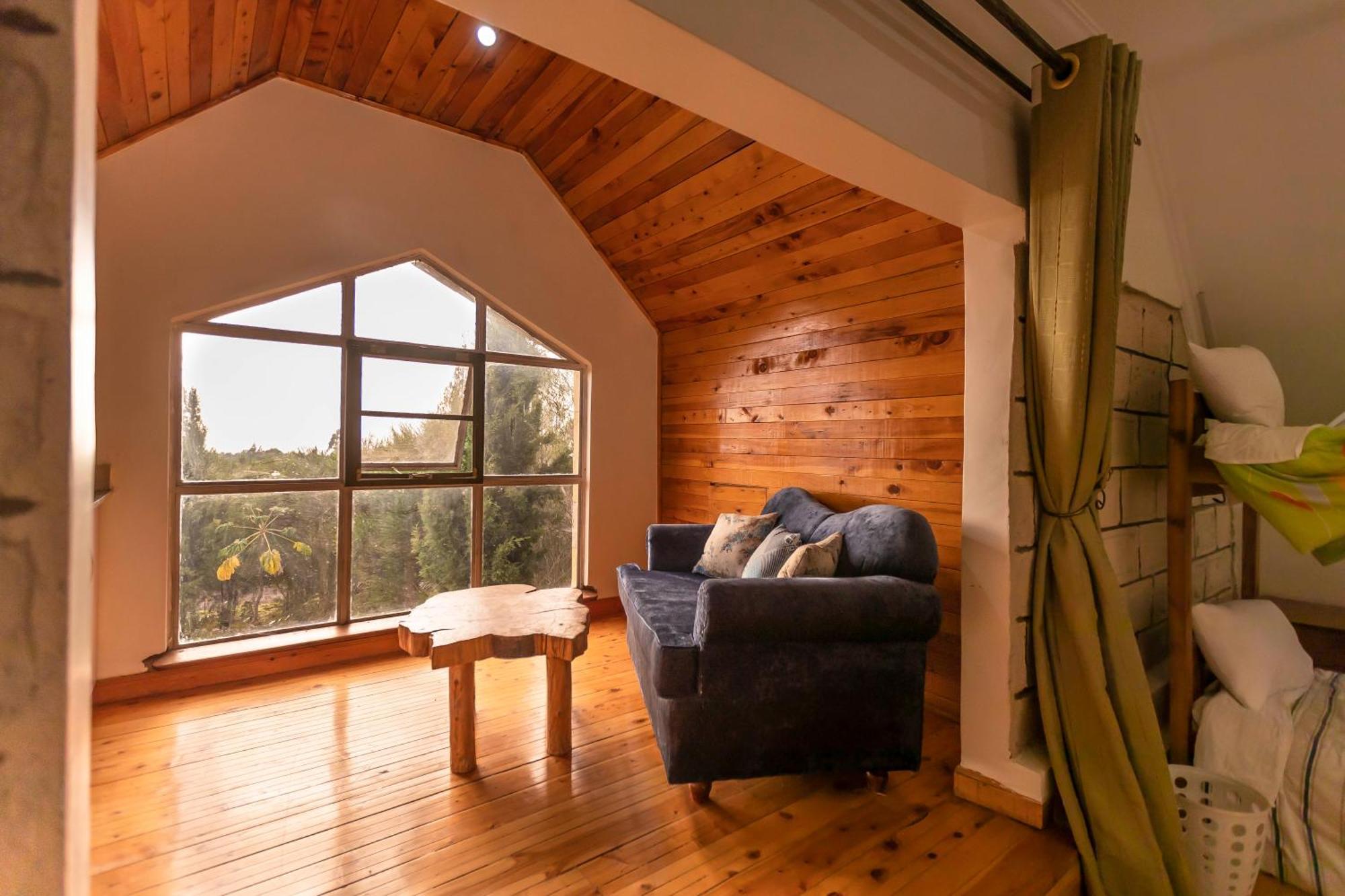 Mount Kenya Farm Stay 纳纽基 外观 照片